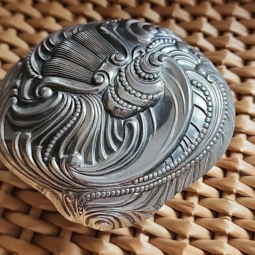Made in Italy Wallace Silversmiths Silverplated Decorative Clam Shell Trinket